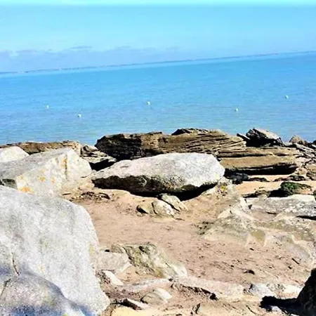 Mobile - Sleeps 4 - Parking - Family Pools *